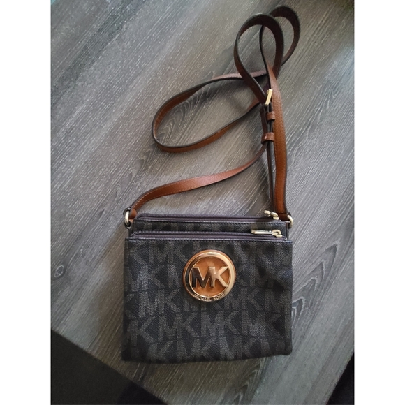 Michael Kors Handbags - Michael Kors Crossbody Logo Bag